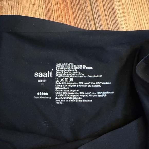 Saalt - Size Small, Bikini and Brief period underwear never worn - Picture 9 of 9